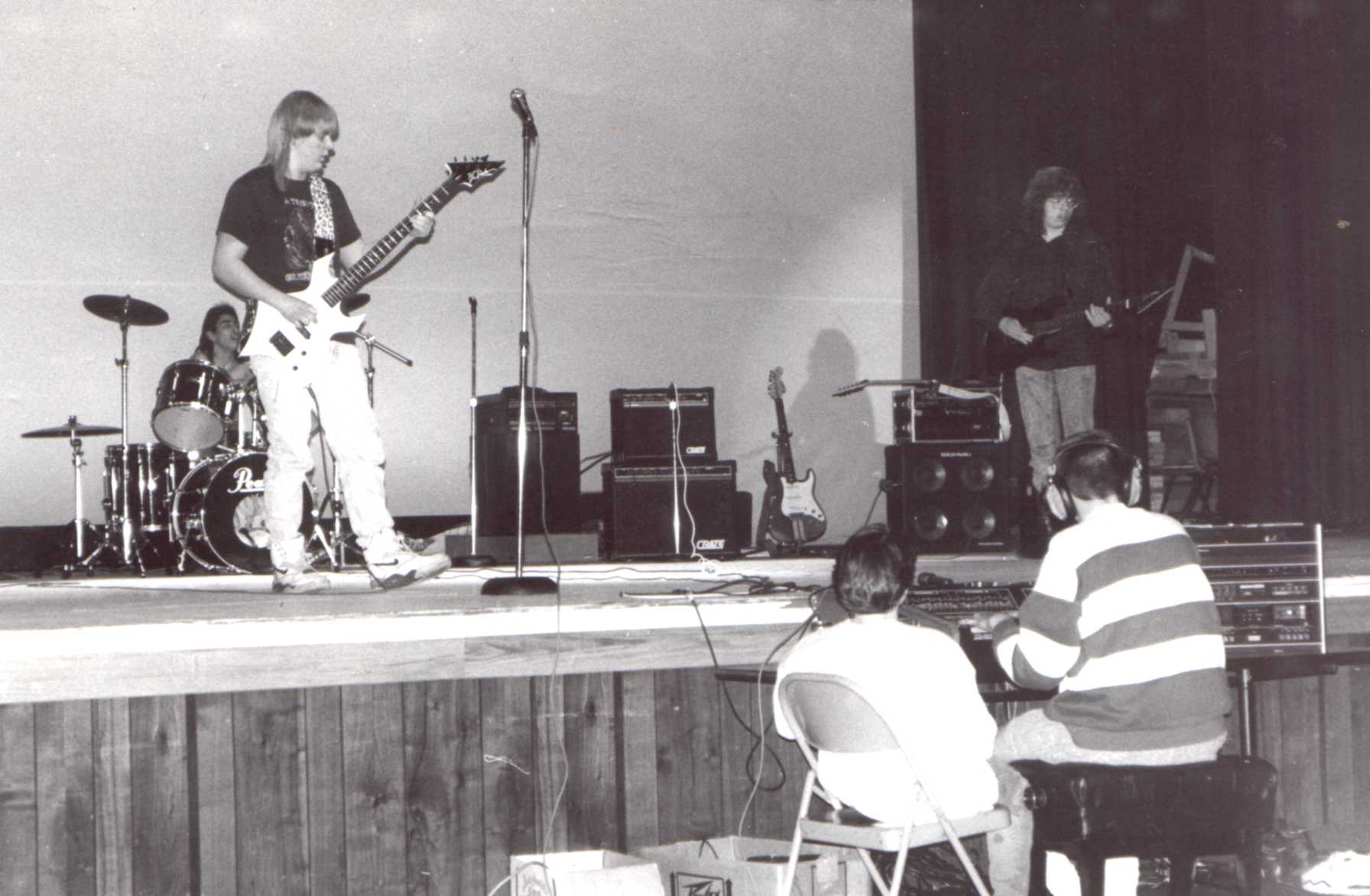 Descending Angel gallery image 1